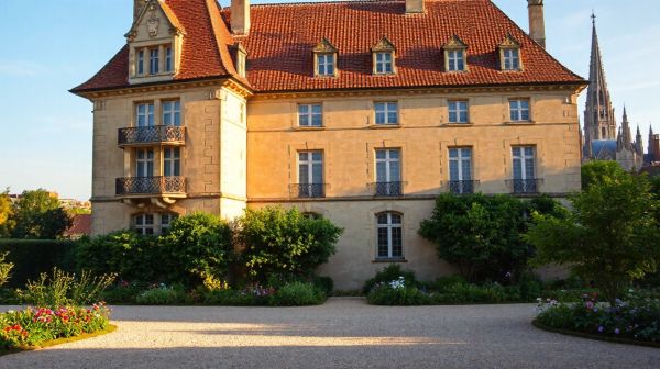 Découvrez les trésors cachés de Bordeaux lors de votre séjour
